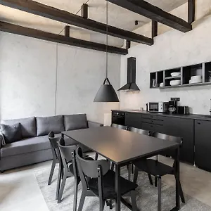 Coolest In Berlin, Easy Check-in, Close To Center, Black & White Maisonette #6 Berlin